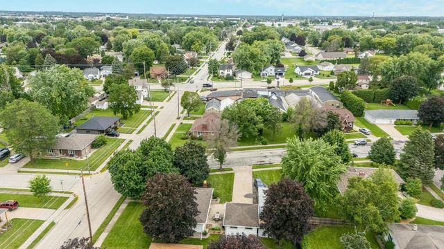728 BUCHANAN STREET, Little Chute, WI 54140