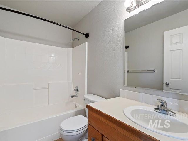 7839 N Duncan, Boise, ID 83714