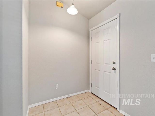7839 N Duncan, Boise, ID 83714