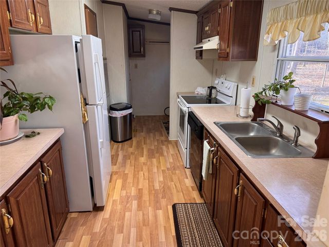 121 Shady Lane, Troutman, NC 28166