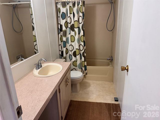 121 Shady Lane, Troutman, NC 28166