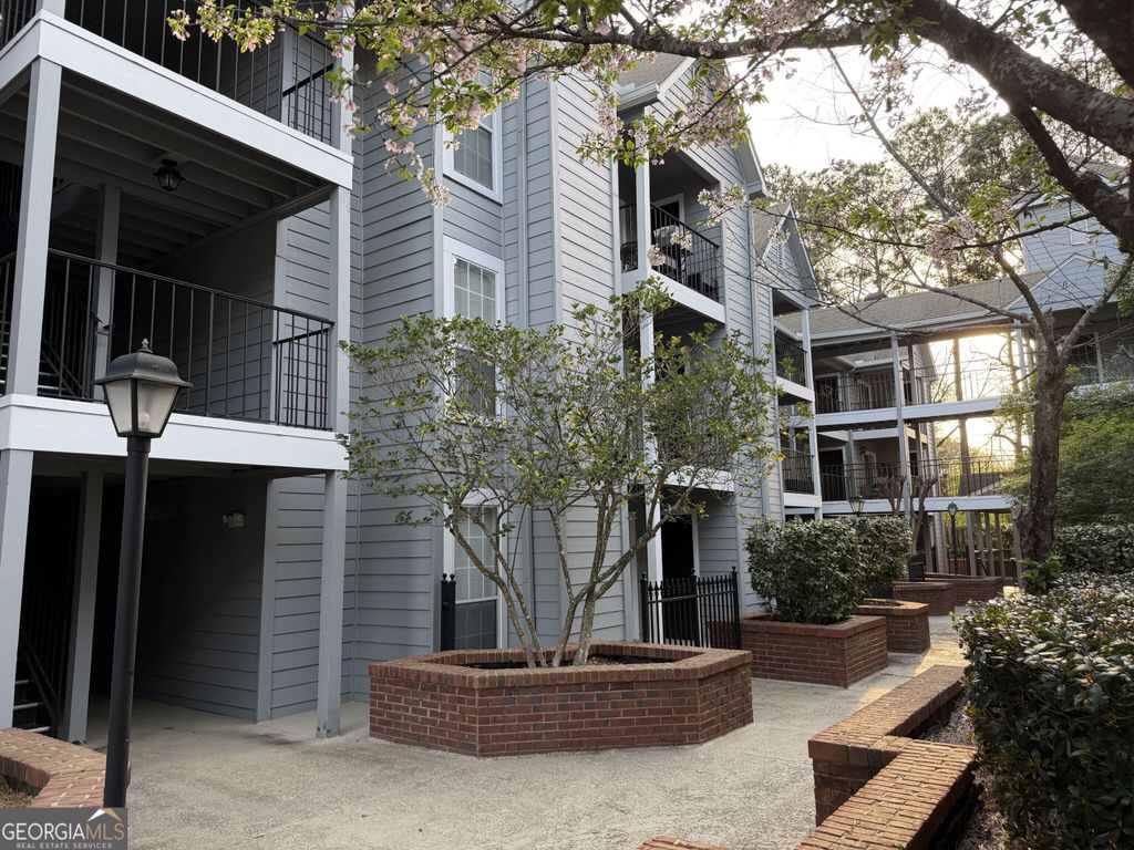 418 Granville Court, Atlanta, GA 30328 — exterior