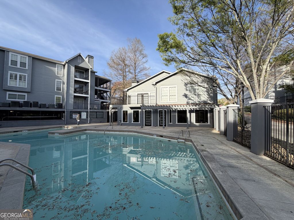 418 Granville Court, Atlanta, GA 30328 — photo 4