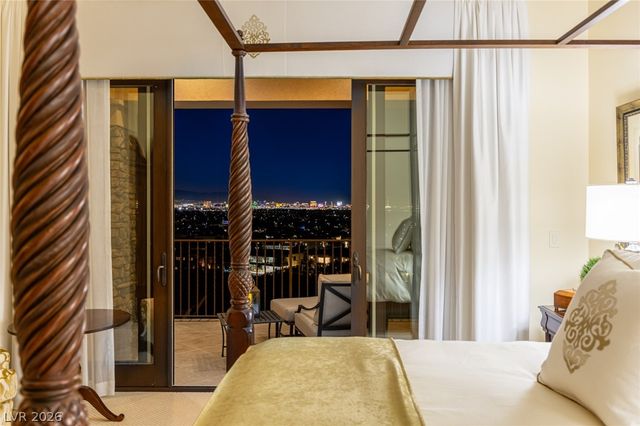 1508 Macdonald Ranch Drive, Henderson, NV 89012