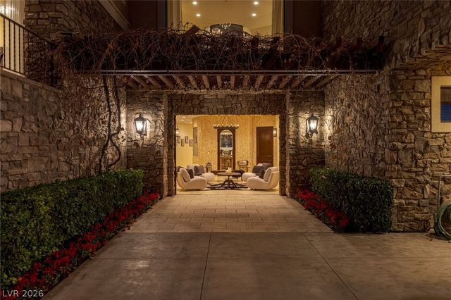 1508 Macdonald Ranch Drive, Henderson, NV 89012