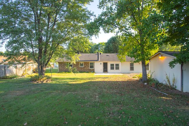 113 Woodyside Dr, Hendersonville, TN 37075