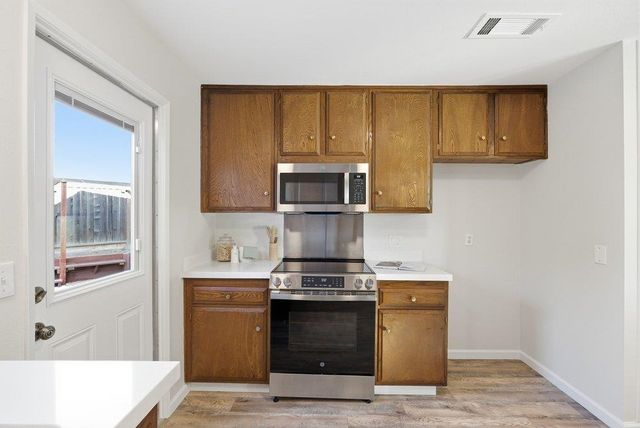 5251 5251 Peony Dr, Livermore, CA 94551