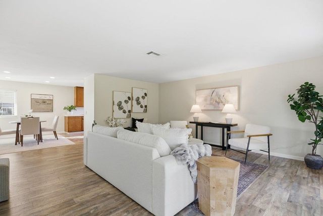 5251 5251 Peony Dr, Livermore, CA 94551