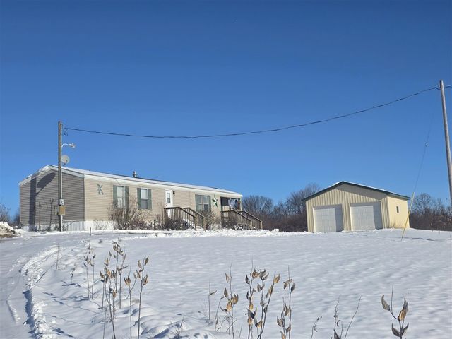 4093 E Stanton Road, Stanton, MI 48888