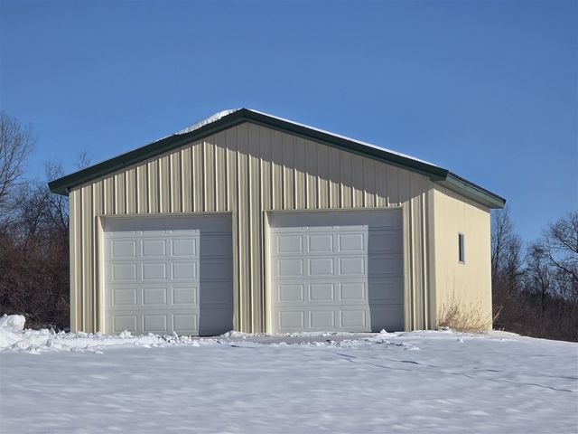 4093 E Stanton Road, Stanton, MI 48888