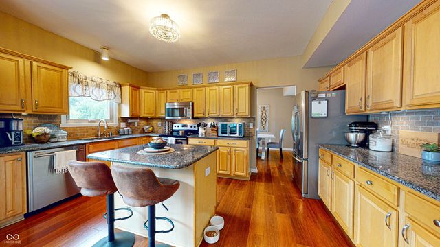 1176 Newark Court, Greenwood, IN 46143