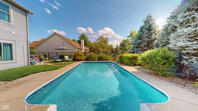 1176 Newark Court, Greenwood, IN 46143