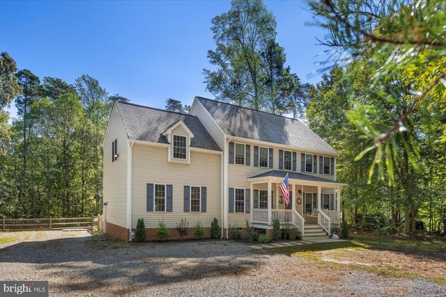 100 HEMLOCK LN, Mineral, VA 23117