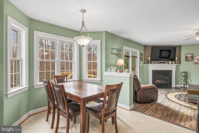 100 HEMLOCK LN, Mineral, VA 23117