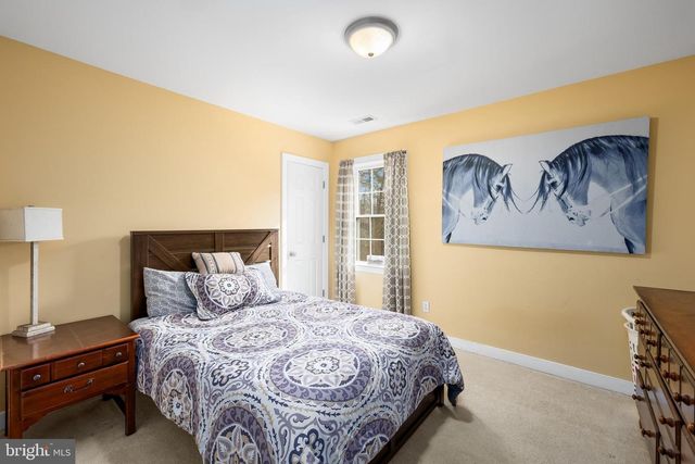 100 HEMLOCK LN, Mineral, VA 23117