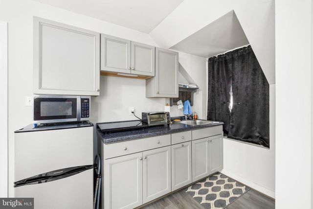 100 HEMLOCK LN, Mineral, VA 23117