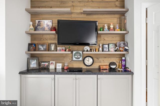 100 HEMLOCK LN, Mineral, VA 23117