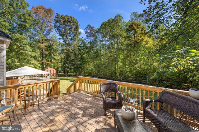 100 HEMLOCK LN, Mineral, VA 23117