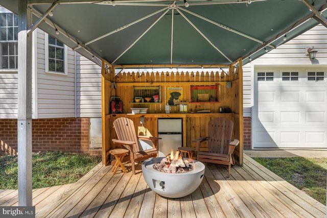 100 HEMLOCK LN, Mineral, VA 23117