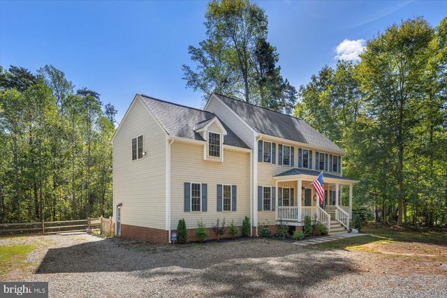 100 HEMLOCK LN, Mineral, VA 23117