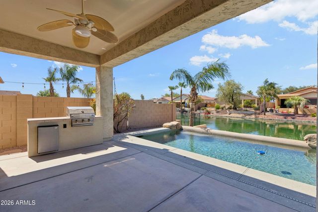 662 E Torrey Pines Place, Chandler, AZ 85249