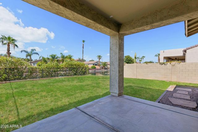 662 E Torrey Pines Place, Chandler, AZ 85249