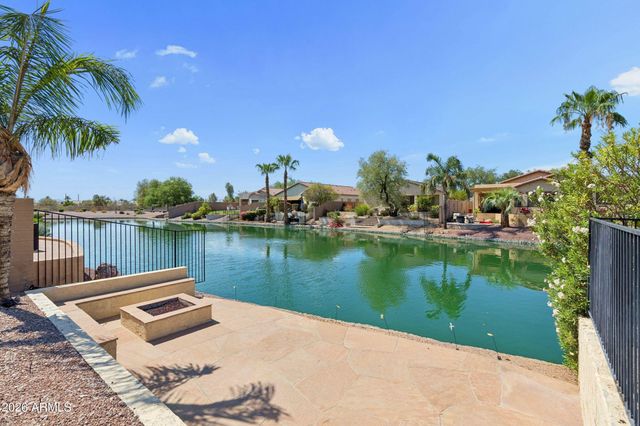 662 E Torrey Pines Place, Chandler, AZ 85249
