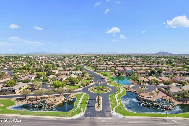 662 E Torrey Pines Place, Chandler, AZ 85249