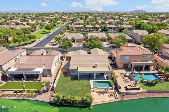 662 E Torrey Pines Place, Chandler, AZ 85249