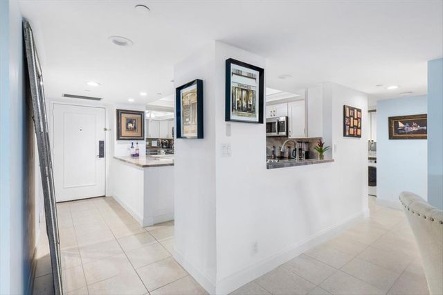 2900 NE 14th Street Cswy 209, Pompano Beach, FL 33062