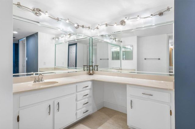 2900 NE 14th Street Cswy 209, Pompano Beach, FL 33062