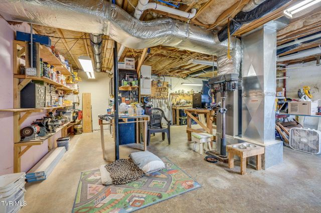 102 Walnut Road, Bristol, TN 37620