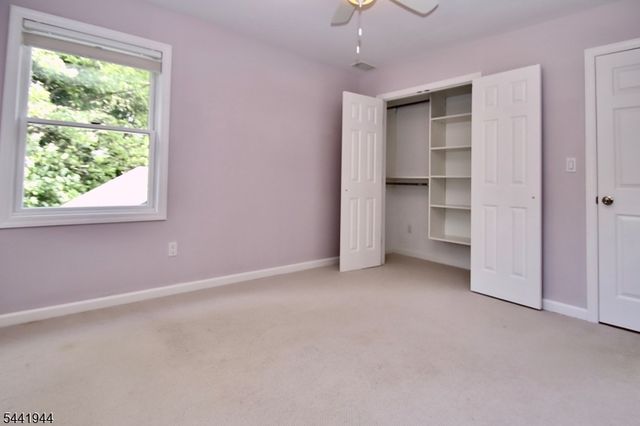 73 Oneida Ave, Oakland Boro, NJ 07436