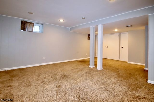 73 Oneida Ave, Oakland Boro, NJ 07436