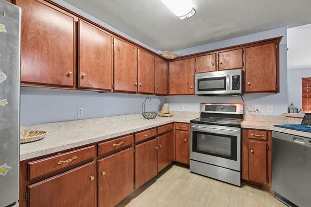 832 Post Oak Dr, Antioch, TN 37013