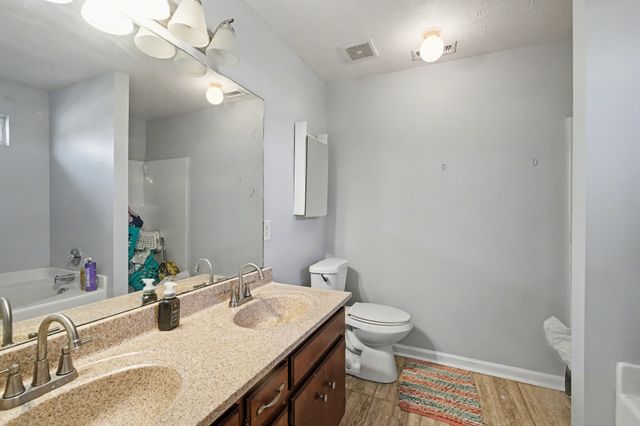 832 Post Oak Dr, Antioch, TN 37013