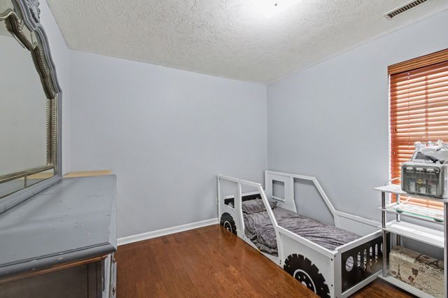 832 Post Oak Dr, Antioch, TN 37013