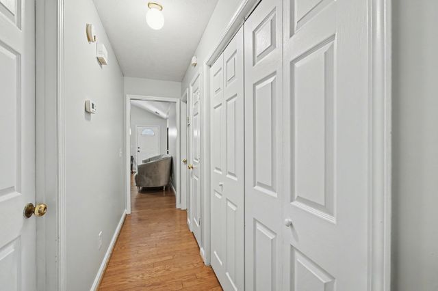 832 Post Oak Dr, Antioch, TN 37013