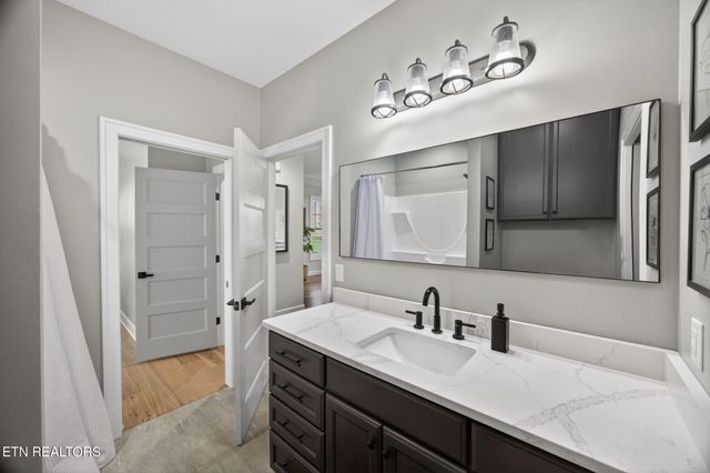 323 Riverview Drive, Crossville, TN 38555