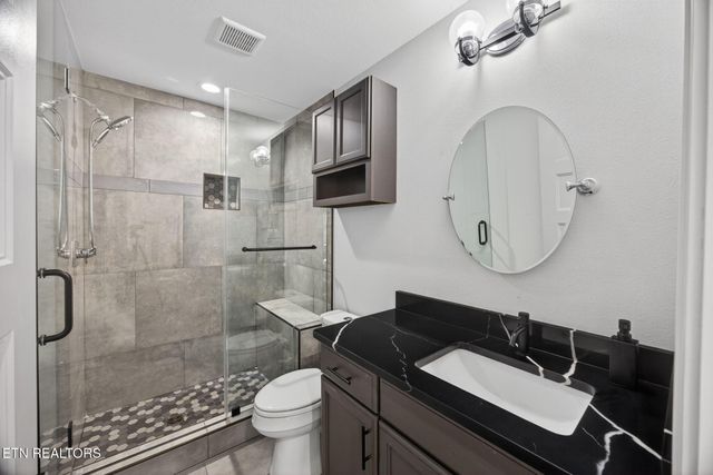 323 Riverview Drive, Crossville, TN 38555