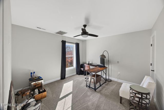 323 Riverview Drive, Crossville, TN 38555