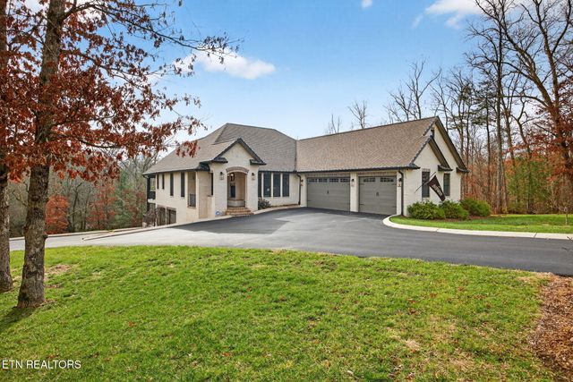 323 Riverview Drive, Crossville, TN 38555