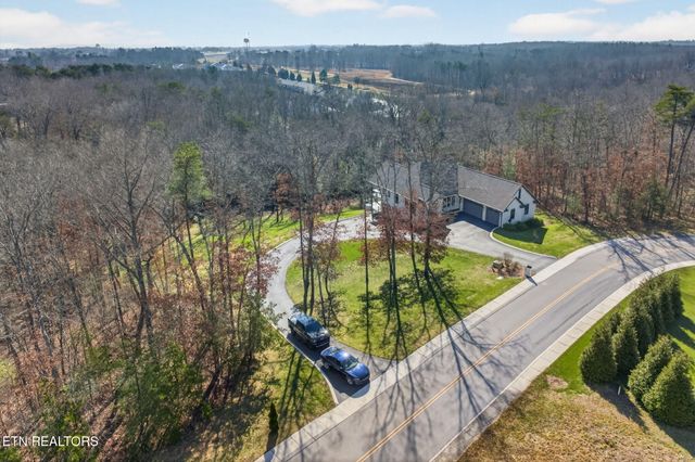 323 Riverview Drive, Crossville, TN 38555