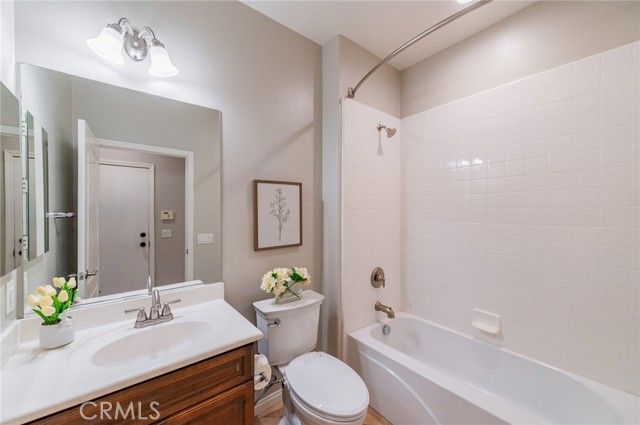 54 Shadowplay, Irvine, CA 92620