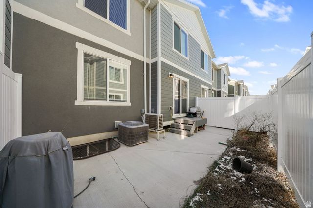 3592 W CORNFIELD DR, Lehi, UT 84048