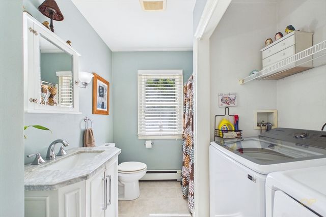 119 Hathaway St, Wareham, MA 02571