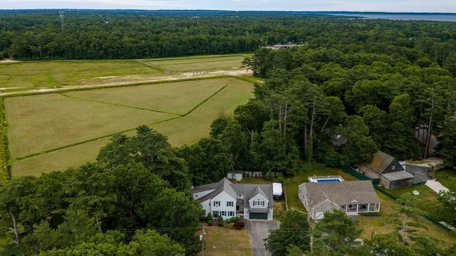 119 Hathaway St, Wareham, MA 02571