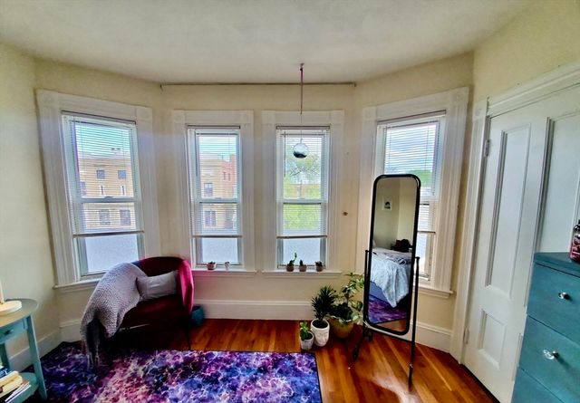 40 Forest St 3, Boston, MA 02119