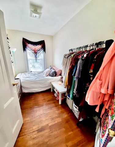 40 Forest St 3, Boston, MA 02119