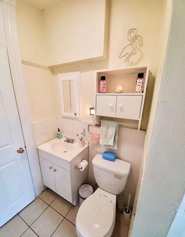 40 Forest St 3, Boston, MA 02119